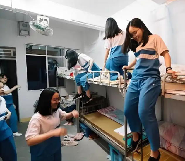 新的头绪和启示同样也催生了体育与文旅的交融立异等新课题